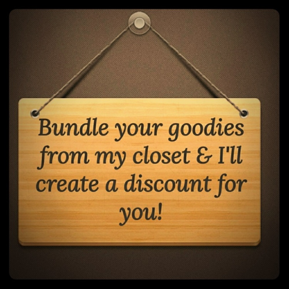 Bundle and Save ❤️💋